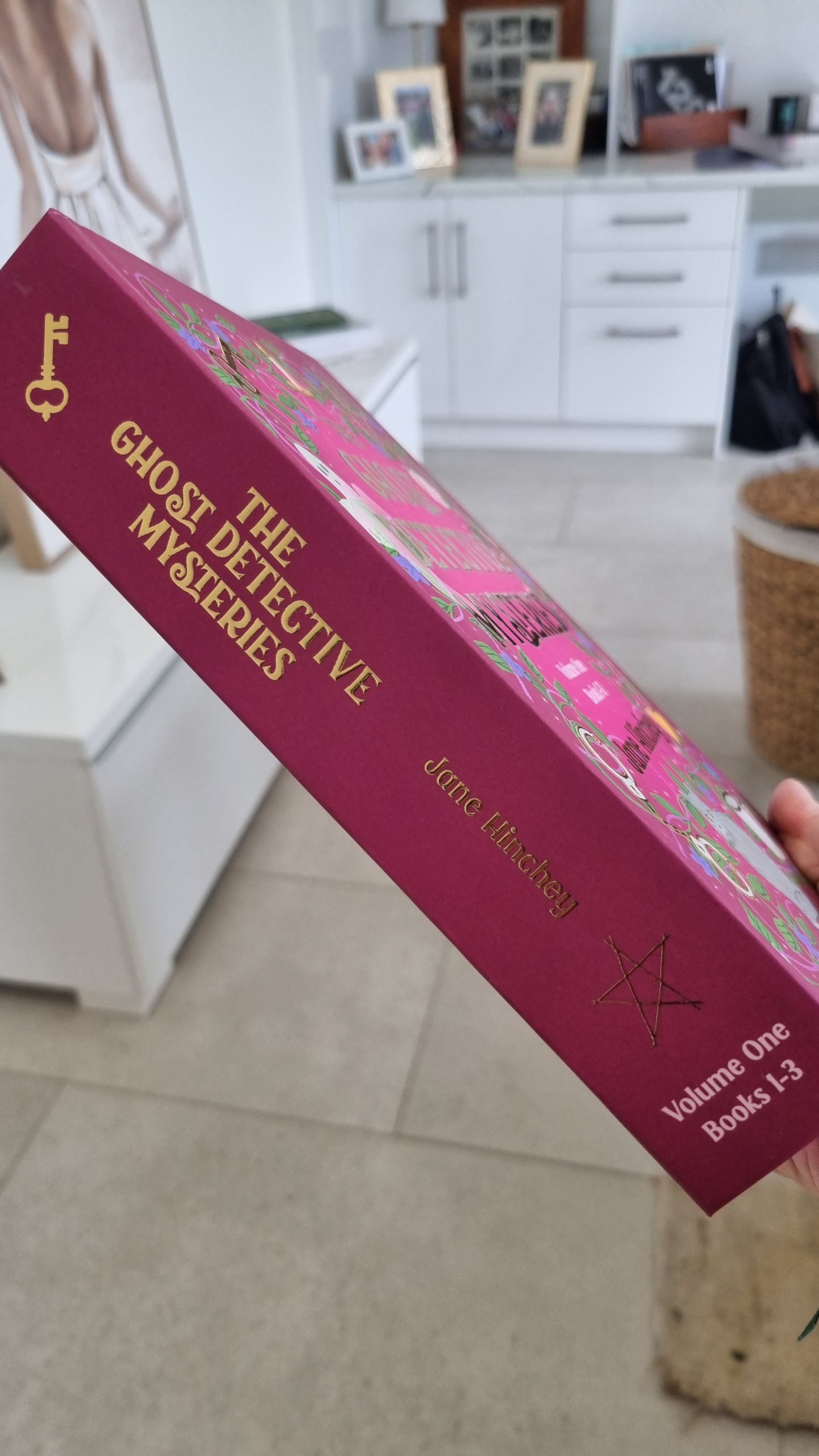 Ghost Detective Mysteries: Omnibus 1 (Books 1–3) – Signed Collector’s Edition